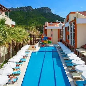 Lavia Kemer Hotel